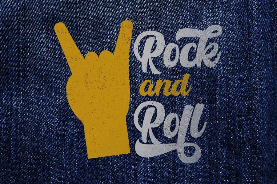Anhattan Font preview 13