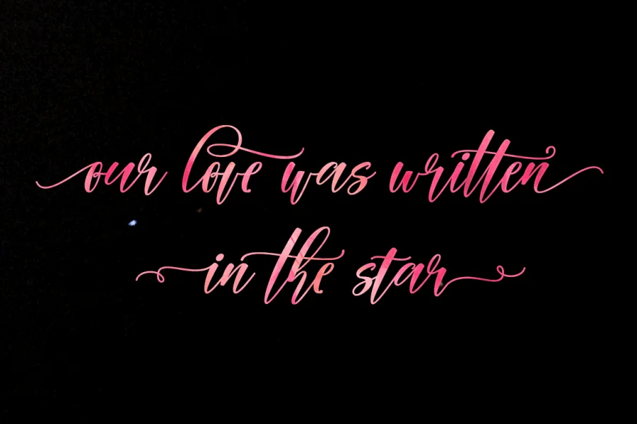 Autumn Font preview 6