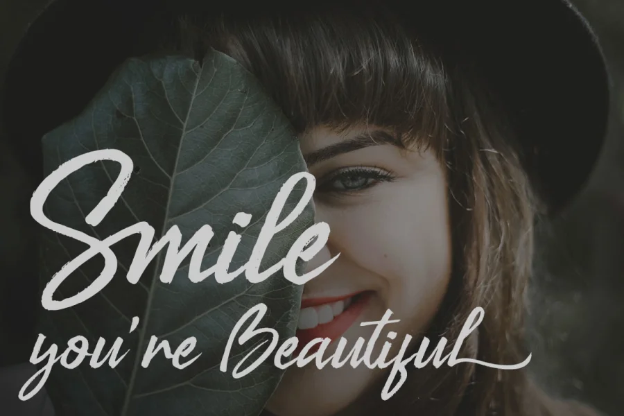 Bill Smith Font preview 4