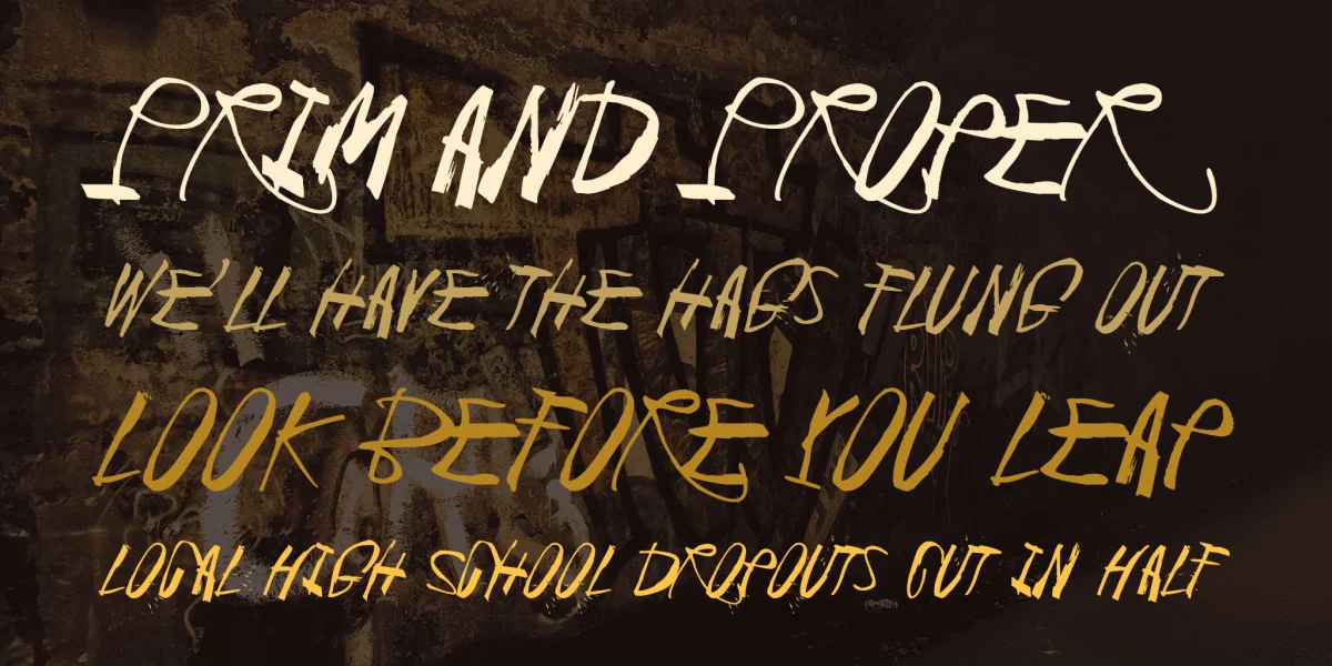 Black Crow King Font Family preview 3