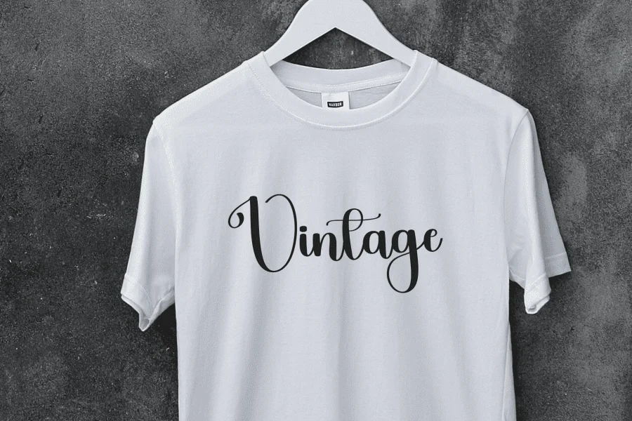 Brandenly Font preview 7
