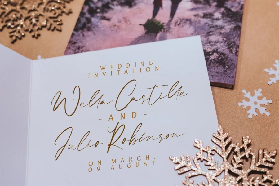 Calvin Fallen Font preview 2