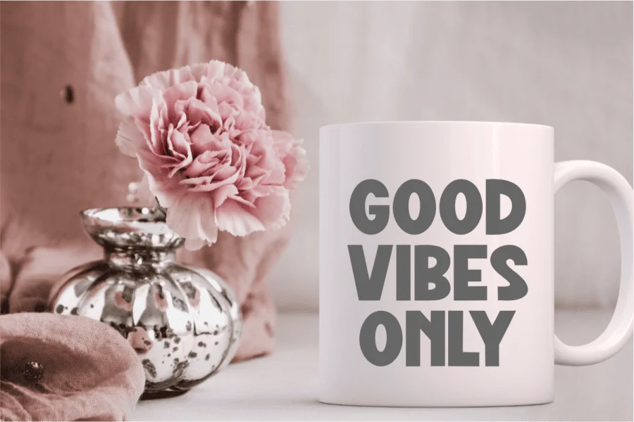 Cartoon Vibes Font preview 6