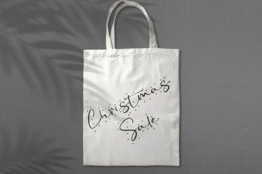 Christmas Snowflake - Personal Font preview 4