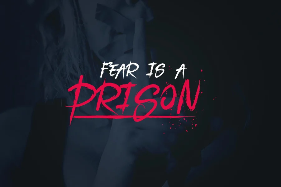 DarkHeart Font preview 2