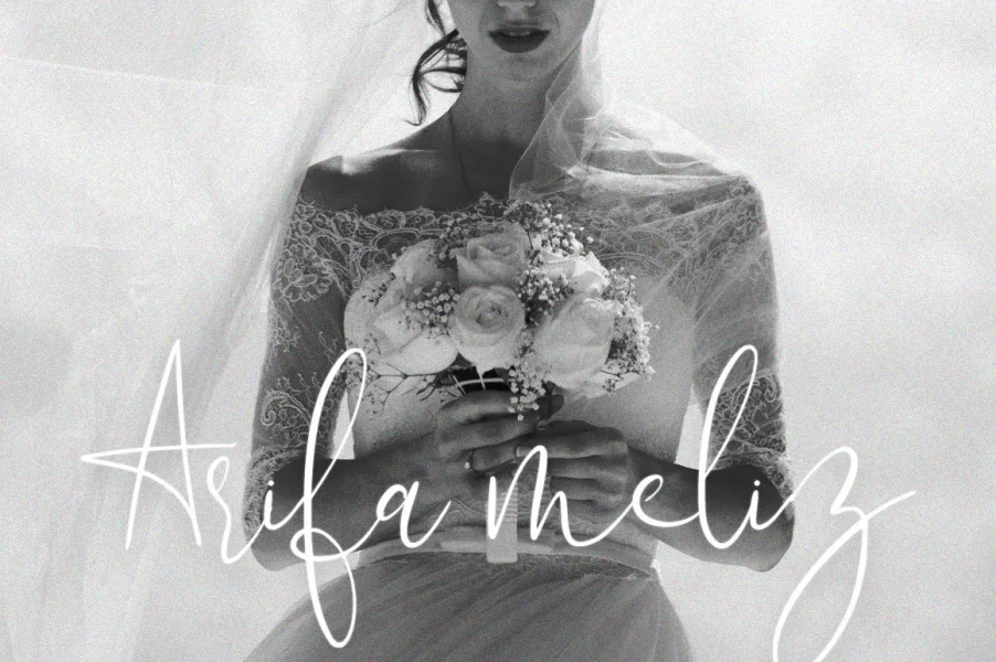 Flowatt Font preview 4