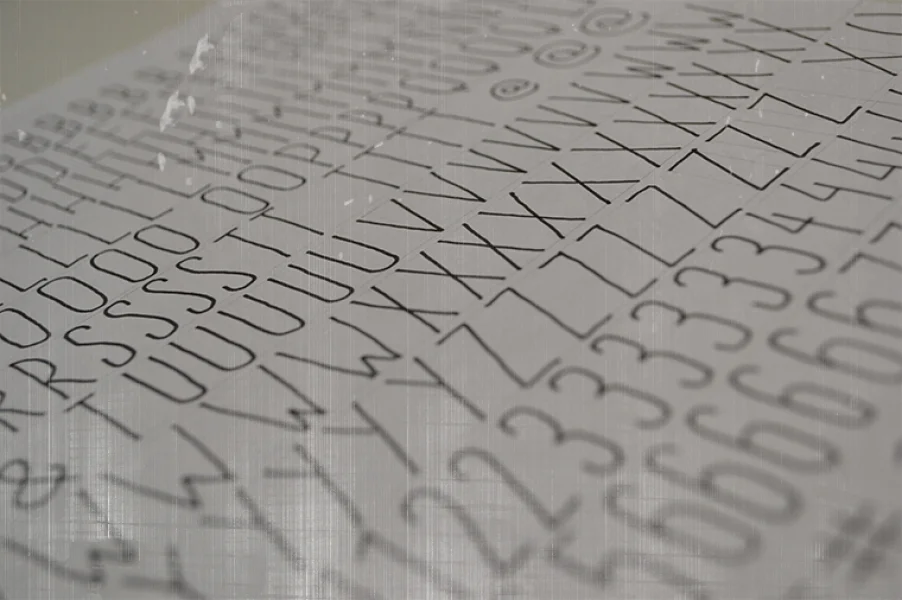 Frente H1 Font preview 5