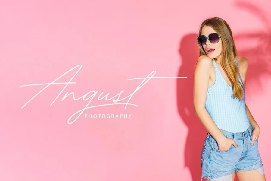Funky Signature Font preview 3