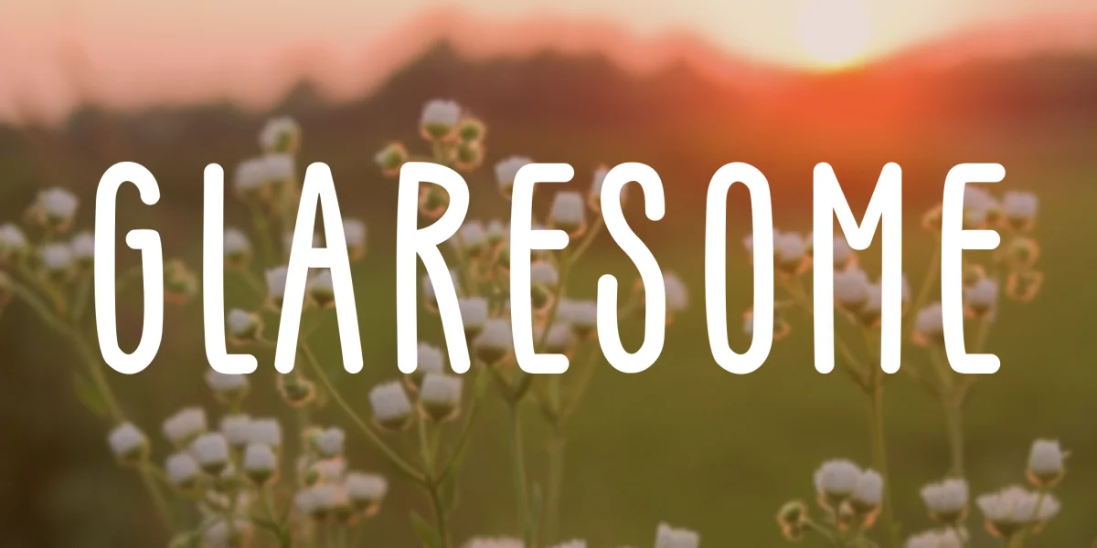 GLARESOME Font Family
