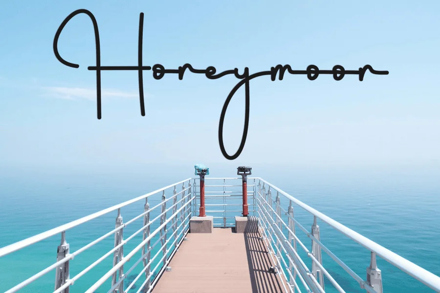Happy Place Font preview 4