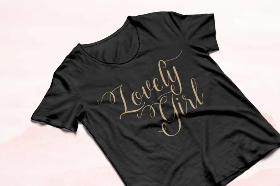 Lovely Girl Font preview 8