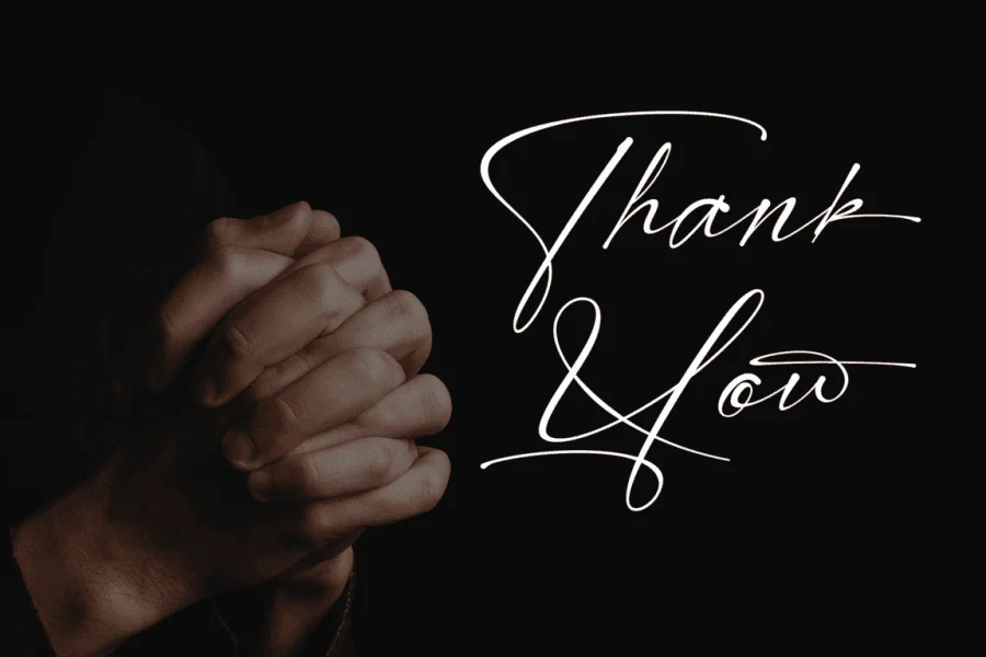 Modern Signature - Personal use Font preview 12