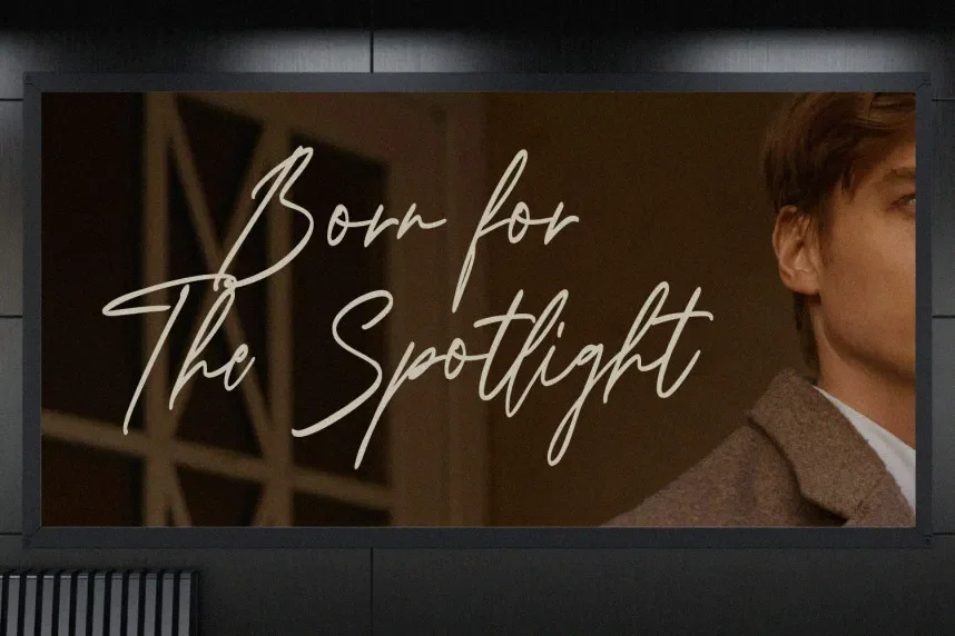 Naqianotis – Luxury Script Font preview 6