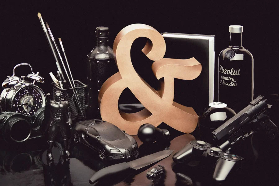 Nautilus Pompilius Font preview 7
