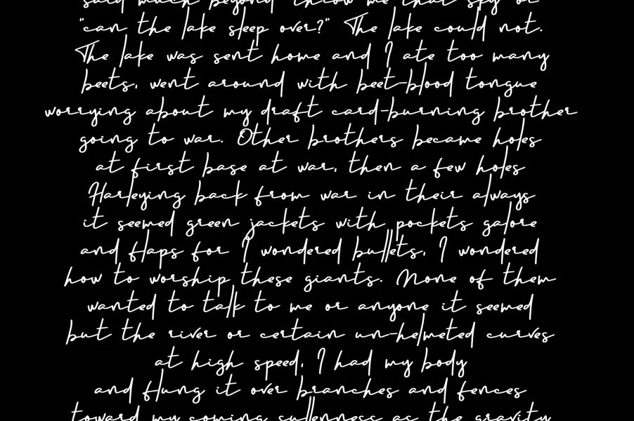 Portraits Font preview 5