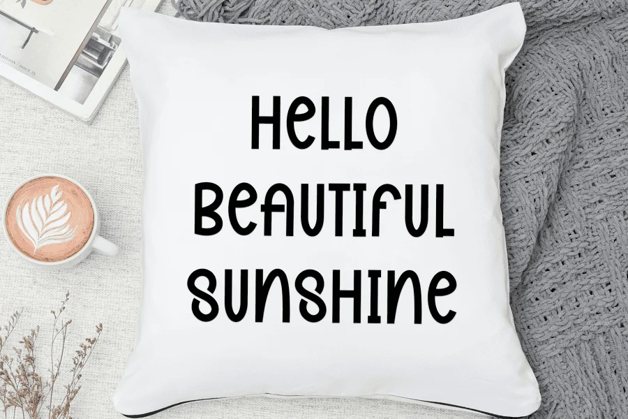 Season Valentine Font preview 4