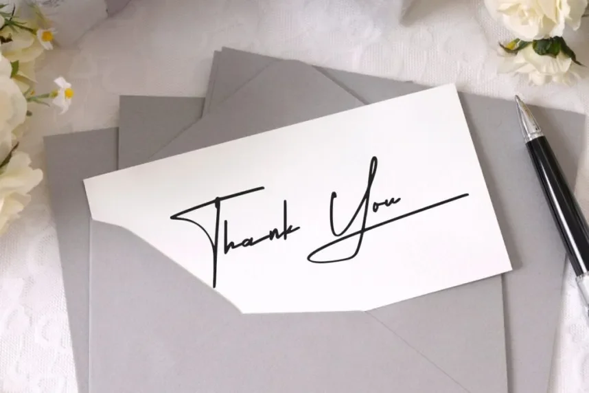 Smooth Signature Script Font preview 3