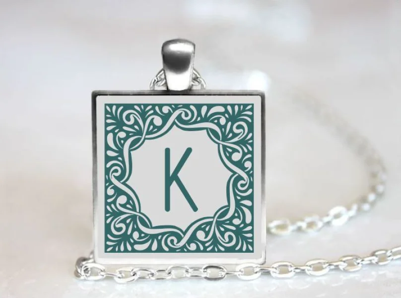 Square Monogram Frames Font preview 6
