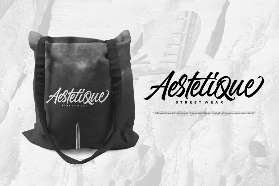 The Lunatique Font preview 5