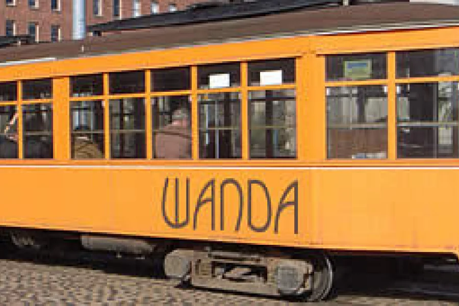 Wanda Font Family