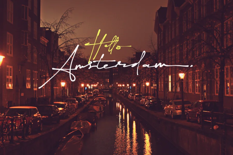 Yonitta Signature Font preview 4